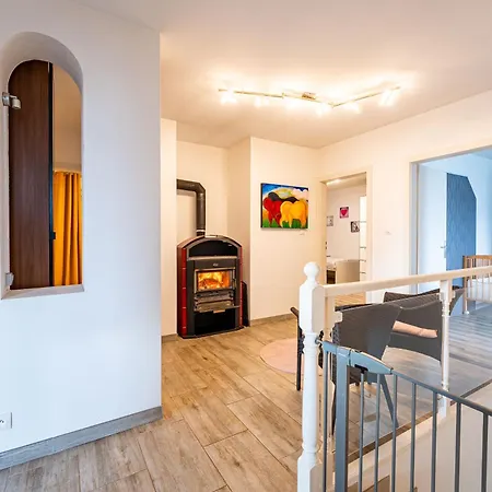 Nyaraló Ferme Equestre - Vue Unique Sur Les Chevaux