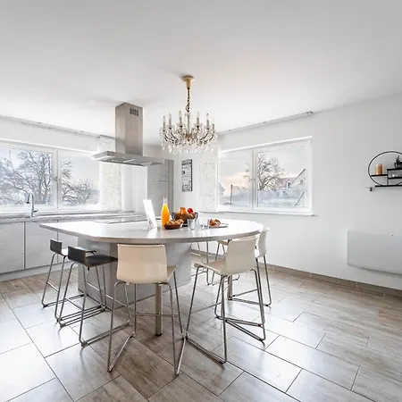 Ferme Equestre - Vue Unique Sur Les Chevaux *